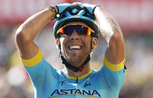 Omar Fraile sa teší z víťazstva v 14. etape Tour de France 2018.