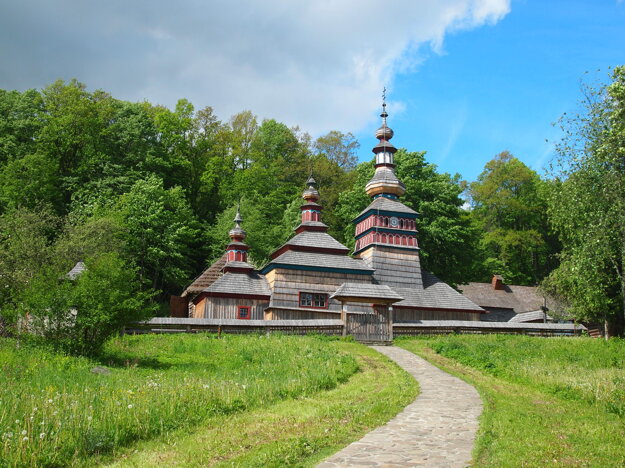 Drevený kostolík v bardejovskom skanzene