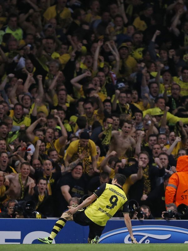 lewandowski_tasr_600.jpg lewandowski_tasr_600.jpg