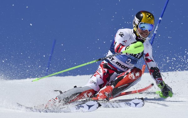 switzerland_alpine_skiing_world_cup-52f3_r8459_res.jpeg