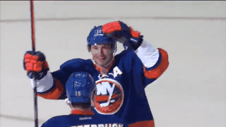 visnovsky.gif visnovsky.gif