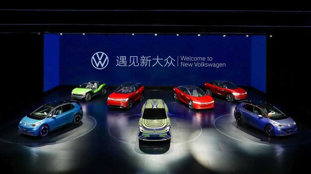 Čínska premiéra Volkswagenu ID.3, v pozadí elektrické koncepty a v strede chystaný model ID.4.