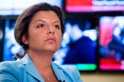 Margarita Simonianová, vplyvná Putinova propagandistka, šéfka štátnej televízie Russia Today, rovomennej propagandistickej agentúry a tlačovej agentúry Sputnik.  
