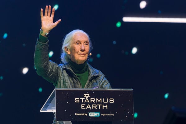 Etnologička a ochrankyňa prírody Jane Goodall reční počas prvého dňa festivalu Starmus.