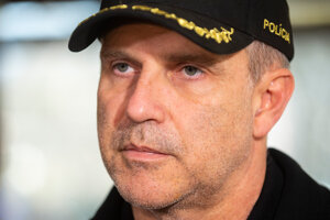 Bývalý policajný prezident Milan Lučanský (†51) býval na Bystričke pri Martine. Pochovaný je na Národnom cintoríne v Martine. 