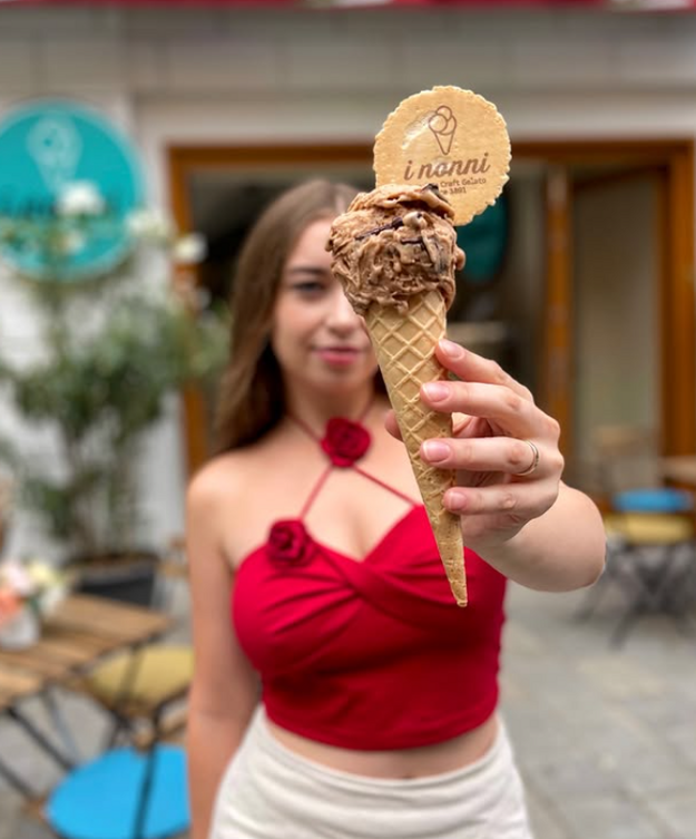Datľová zmrzlina. (zdroj: Instagram/inonni.gelateria)