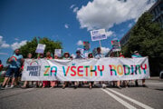 Na bratislavský dúhový sprievod prišlo 14-tisíc ľudí.