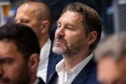 Nový tréner slovenskej hokejovej reprezentácie Vladimír Országh (uprostred).