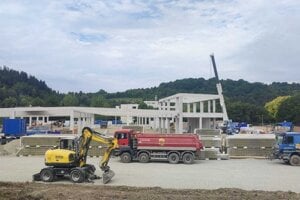 Stavba vznikla bez stavebného povolenia.