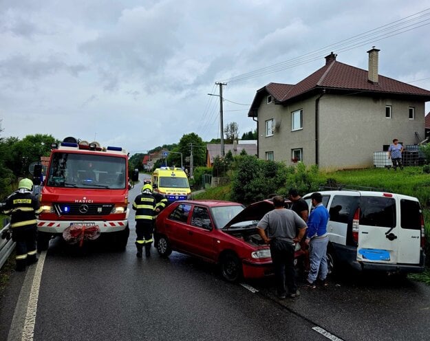 Na mieste udalosti. (zdroj: Záchranná zdravotná služba NsP Brezno)