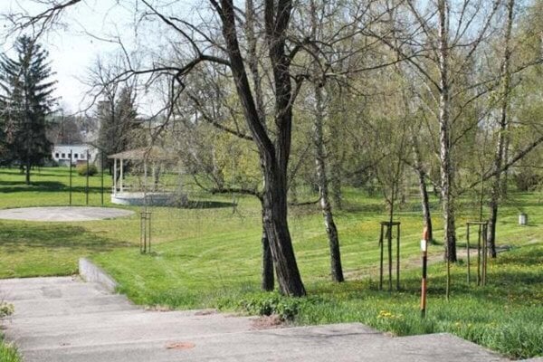 Mestský park v Bánovciach nad Bebravou.