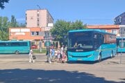 Autobusová stanica v Nových Zámkoch.