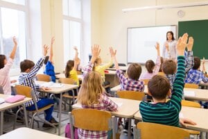 Prísnejšie ospravedlnenky, novinky pri prijímačkách. Aké zmeny čakajú školákov od septembra