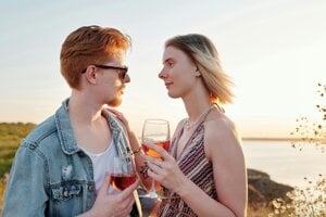 Na Tinderi to bolo čisté zúfalstvo, tak som šla na speed dating. Tieto páry sa zoznámili offline