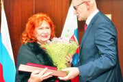 Eva Kollárová žila aktívny spoločenský život aj v pokročilom veku. Odišla vo veku 85 rokov. 