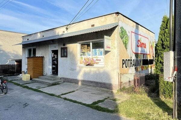 Zlodej sa ulakomil na cigarety.