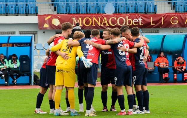 FC ViOn prehral zápas, v ktorom dominoval. Po šiestom kole stráca na prvú Banskú Bystricu až sedem bodov. (zdroj: Martin Muráni)