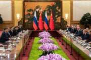 Rokovanie ruskej delegácie v Pekingu.
