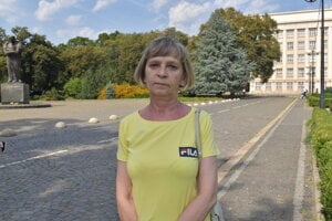 Olena Jakimenko (55).