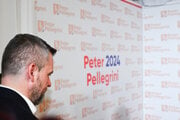 Peter Pellegrini počas volebnej noci v roku 2024. 