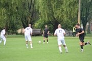 Záber zo zápasu Komoča - Komjatice 5:2