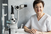 MUDr. Eva Trizuljaková, uznávaná oftalmologička a mikrochirurgička