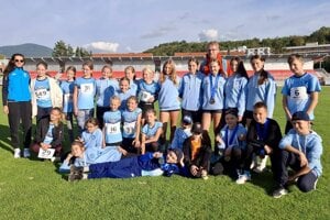 Atletické nádeje AC Stavbár Nitra na majstrovstvách oblasti. 