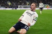Jarrod Bowen oslavuje gól v zápase 6. kola Premier League medzi Evertonom a West Hamom United.