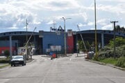 Cez hraničný priechod Vyšné Nemecké – Užhorod by po novom mali prejsť aj peší a cyklisti. 