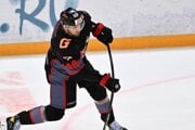 Christián Jaroš v drese klubu KHL Avangard Omsk.