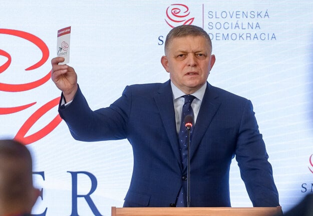 Premiér Robert Fico na pracovnom sneme Smeru. (zdroj: SITA)