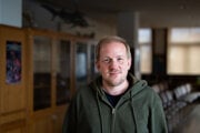 Mykológ Ján Červenka je predsedom Slovenskej mykologickej spoločnosti pri Slovenskej akadémii vied, V Prírodovednom múzeu SNM vedie mykologickú poradňu. Vyštudoval učiteľstvo biológie a environmentalistiky na Prírodovednej fakulte Univerzity Komenského.