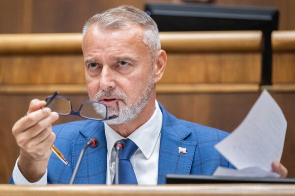 Predseda Národnej rady Richard Raši.