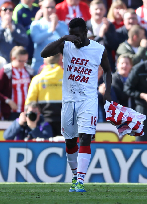 Mame Biram Diouf venoval svoj gól zosnulej matke.