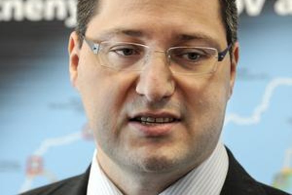 Generálny riaditeľ SkyToll Matej Okáli.
