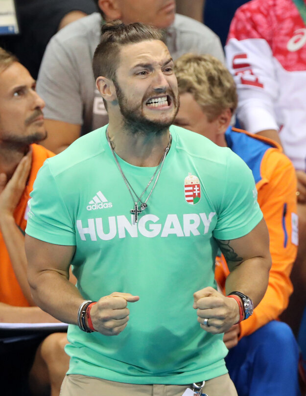Shane Tusup prežíva preteky svojej manželky.