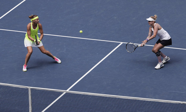 Ženskú štvorhru na US Open ovládol česko-americký pár.