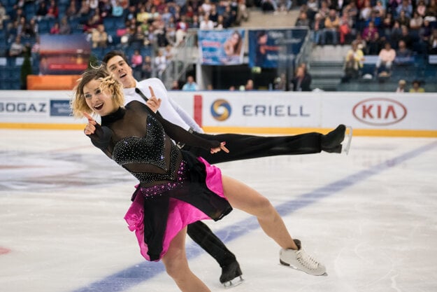 Lukáš Csölley a Lucie Myslivečková absolvovali súťažnú premiéru.