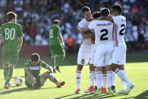 Trenčania sa tešia po piatom góle v prvom zápase 1. predkola Európskej ligy AS Trenčín - FC Torpedo Kutaisi, 29. júna 2017 v Trenčíne.