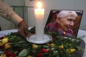 Pomohla vyhnať lepru z Pakistanu. Umrela doktorka a mníška Ruth Pfauová