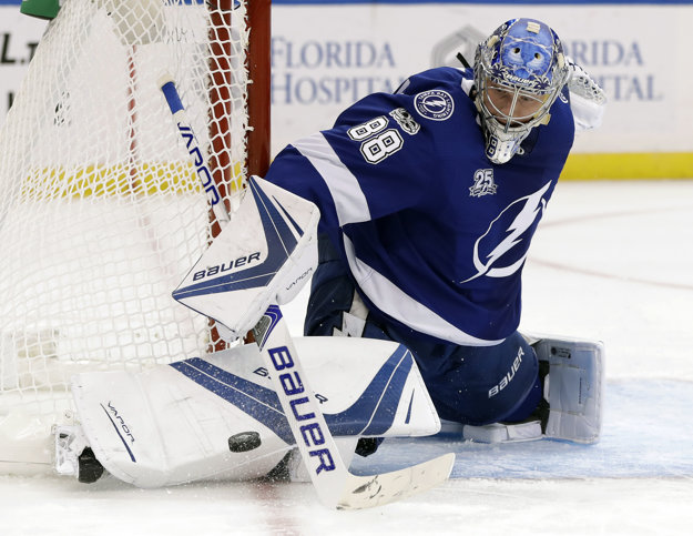 V Tampe je zatiaľ jasnou jednotkou Andrej Vasilevskij. Budaj neodchytal ani minútu v novej sezóne NHL.