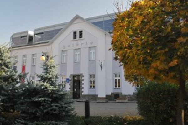 Považská galéria umenia v Žiline má zrenovované podkrovie. Bude v ňom stála expozícia Vincenta Hložníka.