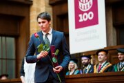 na projekte S-case pracuje aj Martin Pekarčík z Lekárskej fakulty UK. Na snímke počas slávnostného oceňovania výnimočných študentov a pedagógov v aule Univerzity J. A. Komenského v Bratislave.