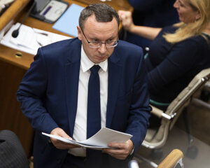 Tibor Bernaťák.