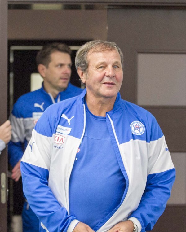 kozak_1_r8248_res.jpg kozak_1_r8248_res.jpg