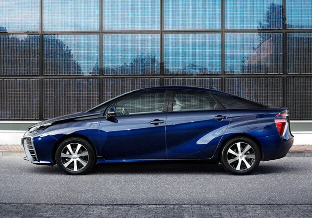 Kontroverzný dizajn prvej generácie Toyoty Mirai bude čoskoro minulosťou.