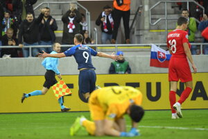 Róbert Boženík strelil gól do siete Azerbajdžanu.