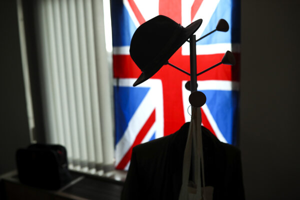 Británii hrozí po brexite odliv mozgov do EÚ