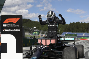 Valtteri Bottas vyhral Veľkú cenu Rakúska 2020.