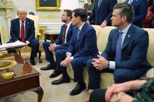 Amerika či Ukrajina na prvom mieste? Trump musí najvernejším vysvetľovať svoj obrat
